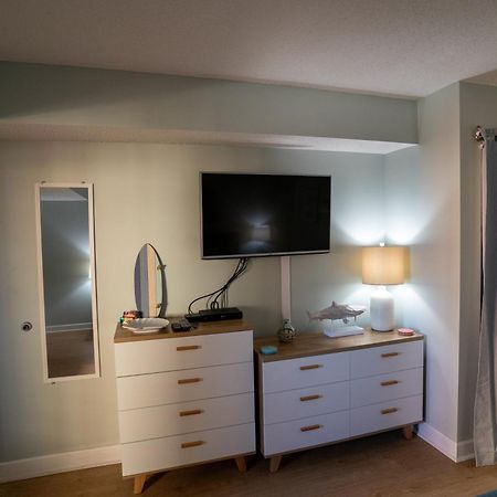 Oceanview Condo With Pool, Hot Tub, Balcony, Right On The Beach Myrtle Beach Eksteriør billede