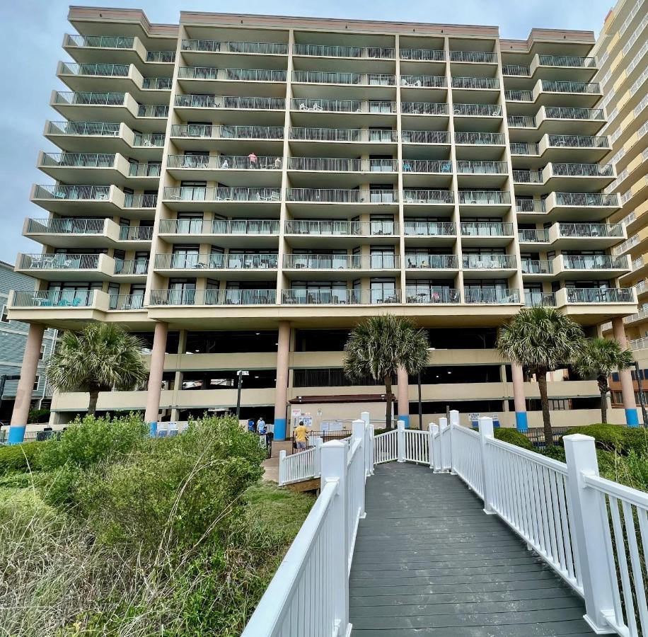 Oceanview Condo With Pool, Hot Tub, Balcony, Right On The Beach Myrtle Beach Eksteriør billede